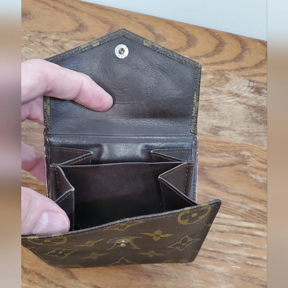 Louis Vuitton Compact Snap Wallet